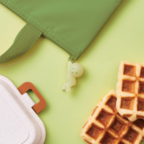 Smiski Zipperbite Vol. 1 Hanging On (1pcs)